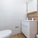 Cozy In With Wifi