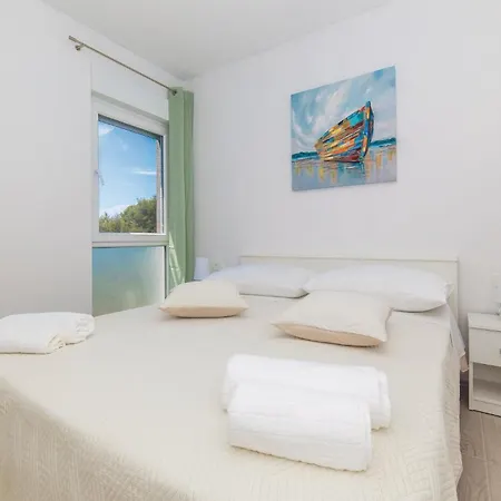 Vikendica Gorgeous In With Sauna Trogir